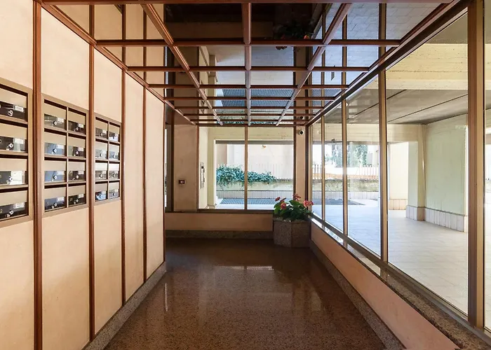 דירה Elegant Comfy Three-rooms In Eur With Parking