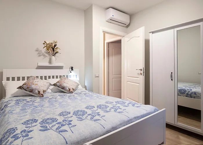 Elegant Comfy Three-rooms In Eur With Parking * רומא