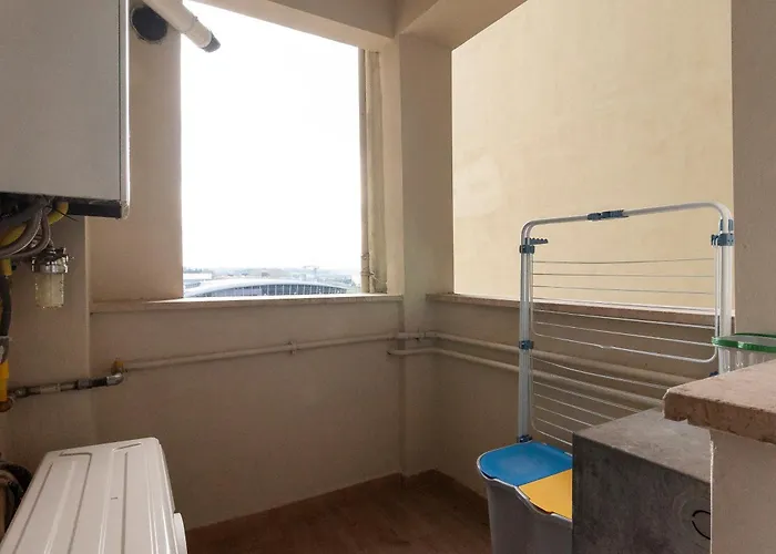דירה Elegant Comfy Three-rooms In Eur With Parking רומא
